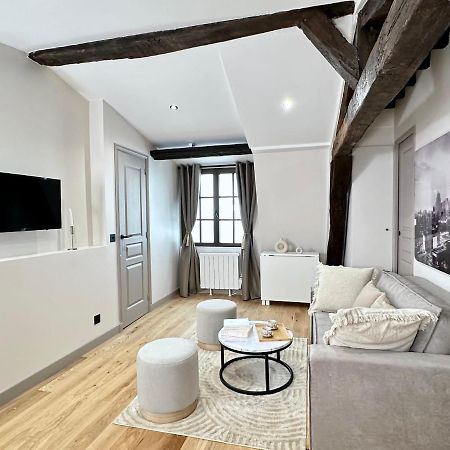 Le Marais' Finest Luxurious Apartment Paris Exterior foto